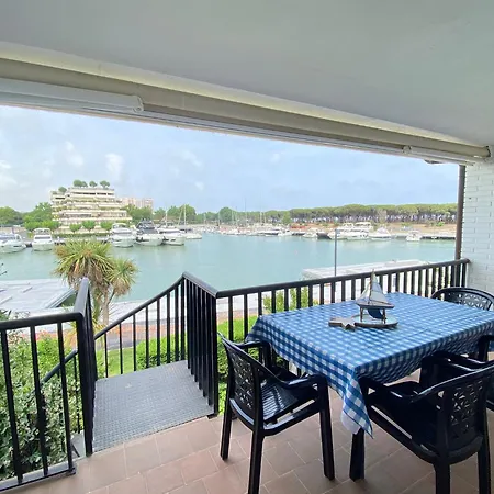 Holiday home Olas Blue *