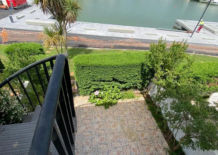 Дом отдыха Olas Blue *