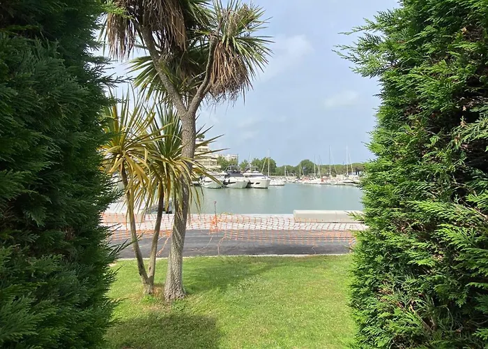 بيت للعطل Olas Blue